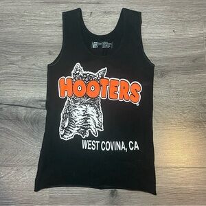 💜Hooter’s Cute Playful effortless Casual Quirky Sweet Girly Fun black tank top